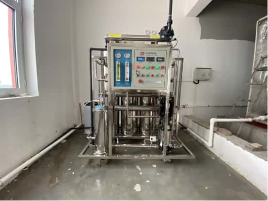 1吨不锈钢反渗透设备